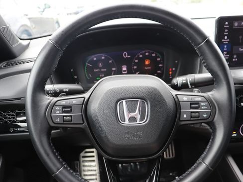 Used 2024 Honda Accord Sport image 19