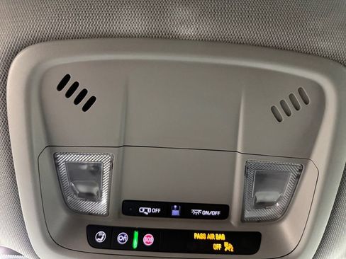 Used 2024 Chevrolet Malibu LT w/ Sport Edition image 32