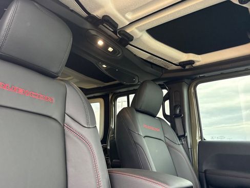 New 2026 Jeep Wrangler Unlimited Rubicon AWD/4WD image 16