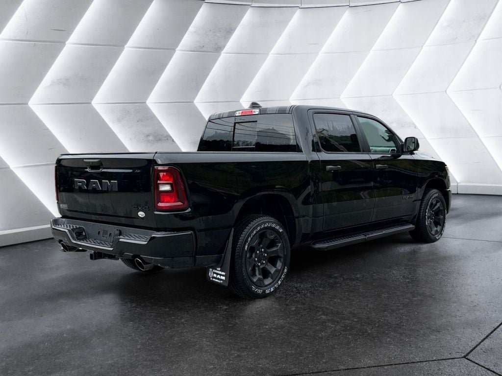 New 2026 RAM 1500 Express AWD/4WD image 5
