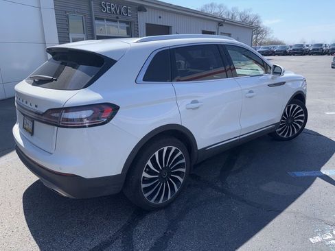 Used 2023 Lincoln Nautilus Black Label image 7