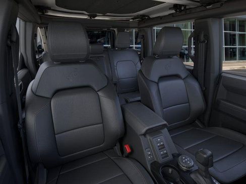 New 2026 Ford Bronco Badlands image 10