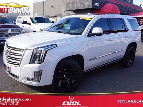 Used 2019 Cadillac Escalade Platinum image 1