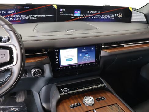 New 2026 Lincoln Navigator Black Label AWD/4WD image 5