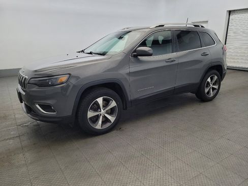 Used 2020 Jeep Cherokee Limited AWD/4WD image 2