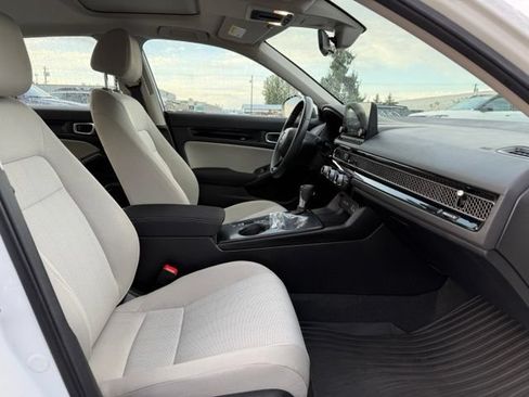 Used 2024 Honda Civic EX image 12
