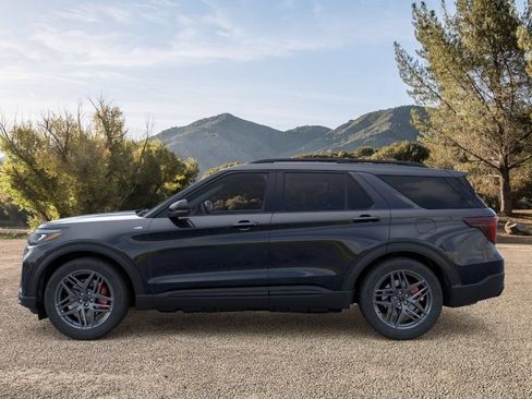 Used 2026 Ford Explorer ST-Line w/ ST-Line Street Pack RWD image 4