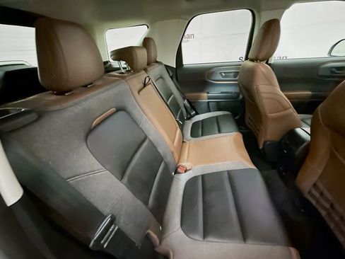 Used 2024 Ford Bronco Sport Outer Banks image 26