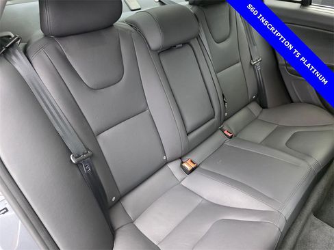 Used 2018 Volvo S60 T5 Inscription Platinum image 27