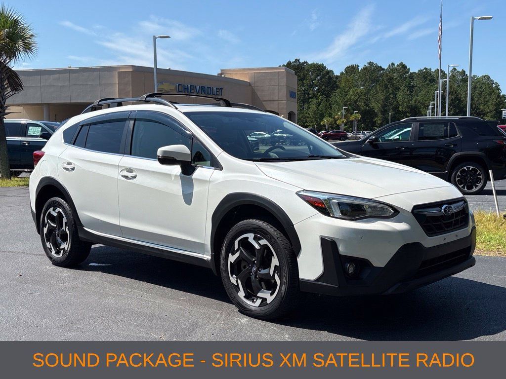 Used 2021 Subaru Crosstrek 2.5i Limited w/ Moonroof Package 2 AWD/4WD image 3