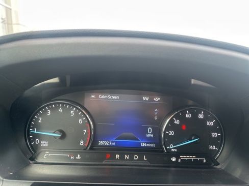 Used 2022 Ford Explorer XLT image 24