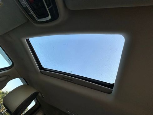 Used 2023 RAM 2500 Limited image 32