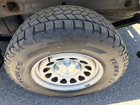 Used 2020 Chevrolet Silverado 1500 W/T RWD image 30