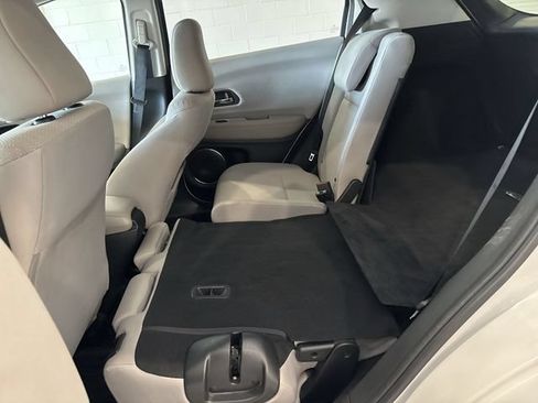 Used 2016 Honda HR-V EX image 14