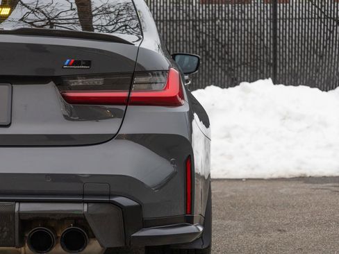 Used 2022 BMW M3 Competition w/ M Carbon Exterior Package image 30