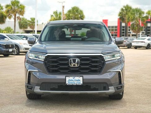 Used 2024 Honda Pilot EX-L image 6