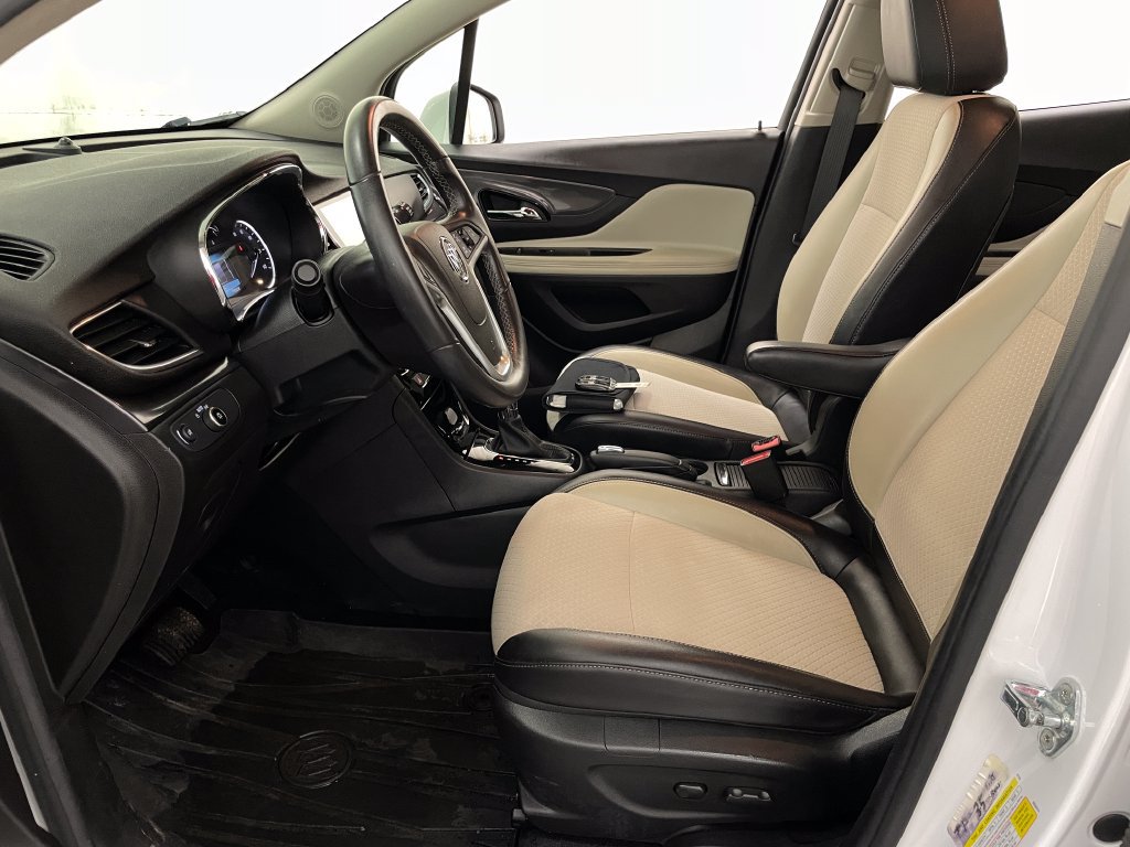 Certified 2021 Buick Encore Preferred w/ Safety Package II AWD/4WD image 7