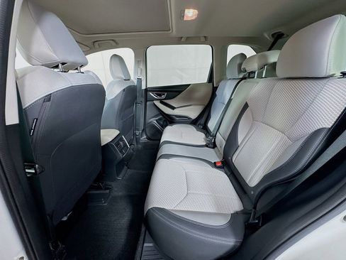 Used 2021 Subaru Forester Premium image 29