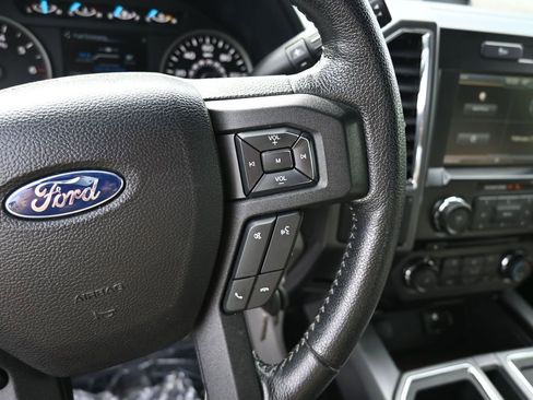 Used 2015 Ford F150 XLT w/ Equipment Group 302A Luxury image 26