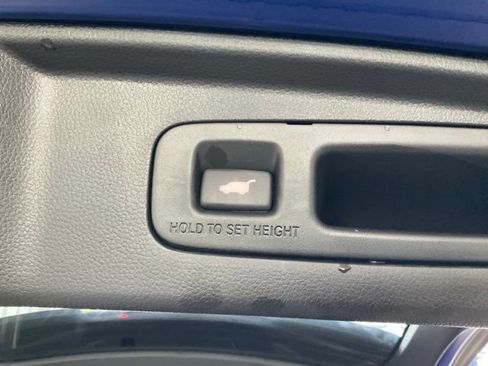 Used 2023 Honda CR-V EX-L image 20