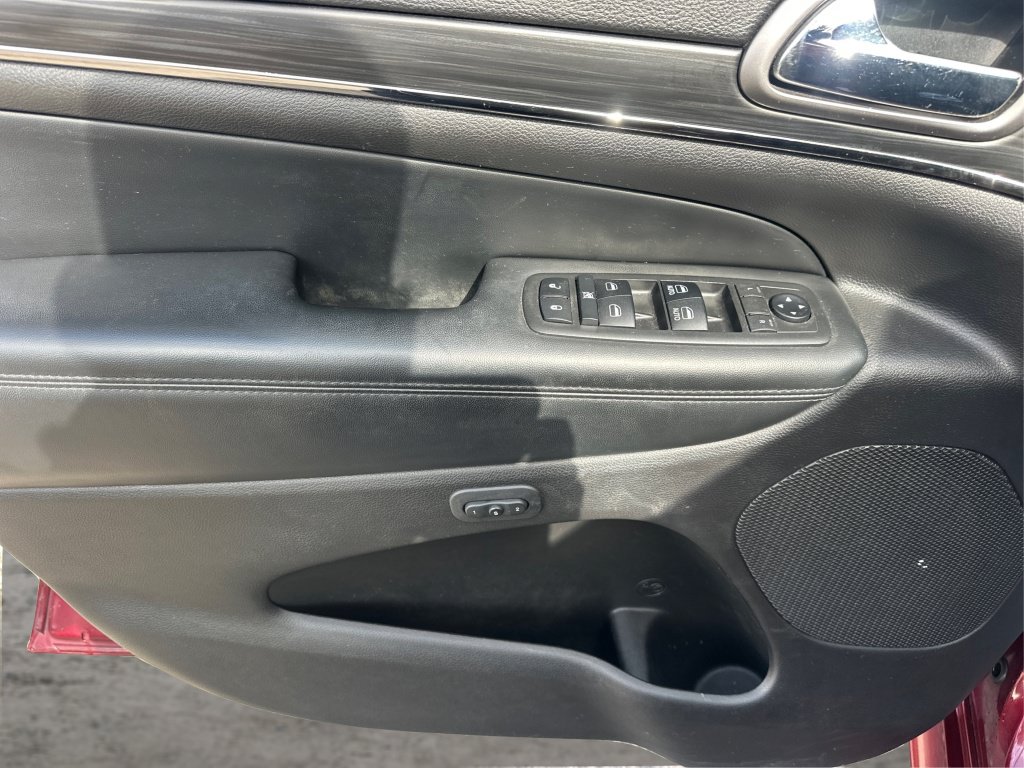 Used 2019 Jeep Grand Cherokee Limited X AWD/4WD image 28