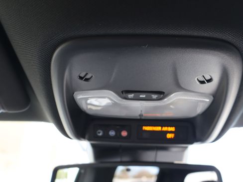 Used 2026 Chevrolet Colorado ZR2 image 31