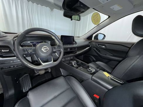 Used 2023 Nissan Rogue SV w/ SV Premium B Package AWD/4WD image 11