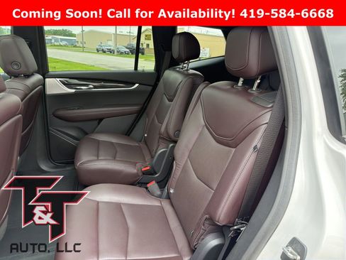 Used 2020 Cadillac XT6 Premium Luxury AWD/4WD image 6