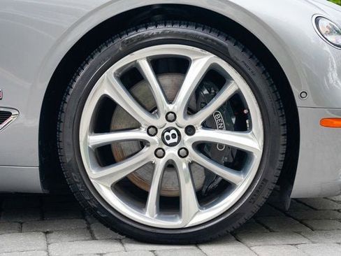 Used 2021 Bentley Continental GT Mulliner image 35