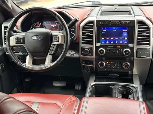 Used 2021 Ford F350 Platinum w/ Tremor Off-Road Package image 21