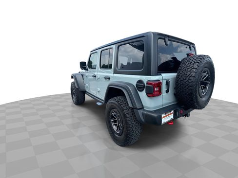 Used 2024 Jeep Wrangler Unlimited Rubicon w/ XTREMEE 35" Tire Package image 6