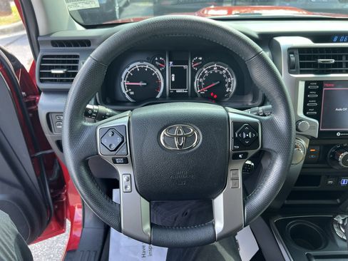 Used 2023 Toyota 4Runner TRD Sport w/ Technology Package AWD/4WD image 18