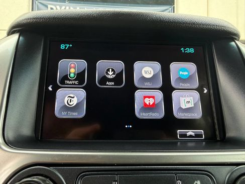 Used 2018 Chevrolet Tahoe LT AWD/4WD image 40
