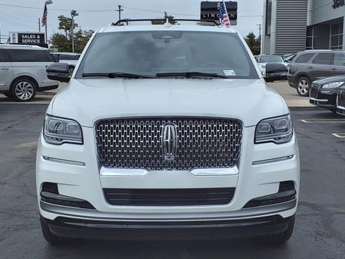 New 2023 Lincoln Navigator Reserve image 25