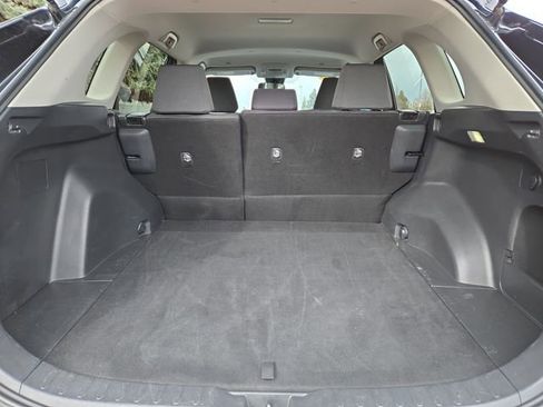 Used 2023 Toyota RAV4 XLE image 32