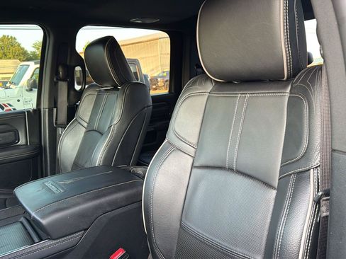 Used 2024 RAM 3500 Limited AWD/4WD image 17