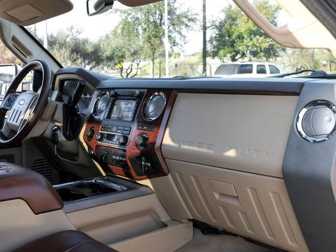 Used 2012 Ford F250 King Ranch w/ King Ranch w/Chrome Pkg image 16