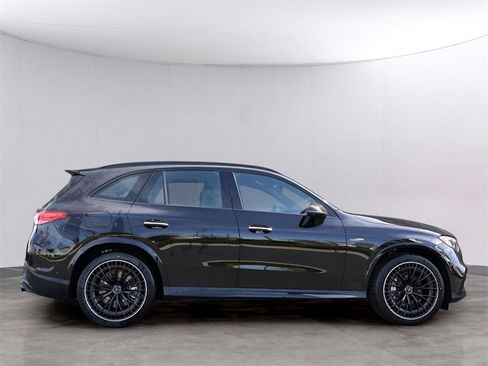 New 2025 Mercedes-Benz GLC 43 AMG 4MATIC image 4