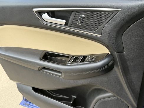 Used 2015 Ford Edge SEL w/ Equipment Group 201A AWD/4WD image 26