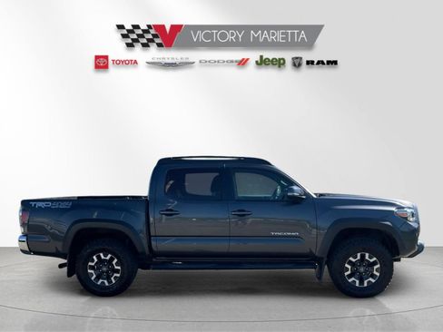 Used 2021 Toyota Tacoma TRD Off-Road AWD/4WD image 6