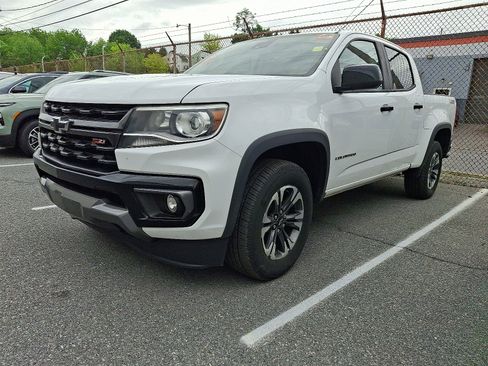 Used 2021 Chevrolet Colorado Z71 w/ Safety Package AWD/4WD image 1