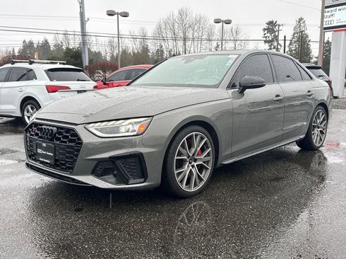 Used 2023 Audi S4 Premium Plus w/ Premium Plus Package AWD/4WD image 3