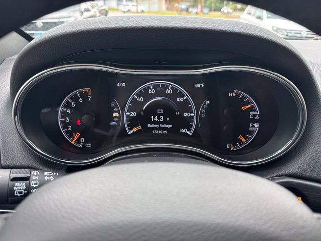 Used 2021 Jeep Grand Cherokee Limited AWD/4WD image 39