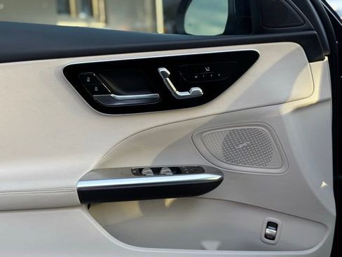 Certified 2023 Mercedes-Benz C 300 4MATIC Sedan image 20