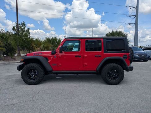 Certified 2025 Jeep Wrangler Unlimited Sport S 4xe AWD/4WD image 7