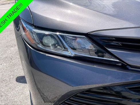 Used 2020 Toyota Camry LE FWD image 30