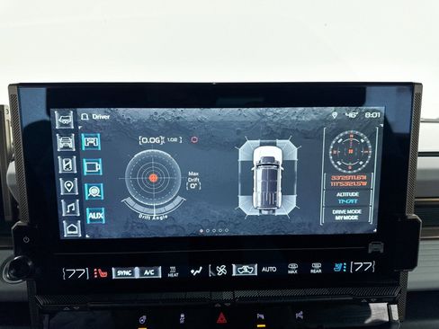 Used 2025 GMC Hummer EV 2X image 49