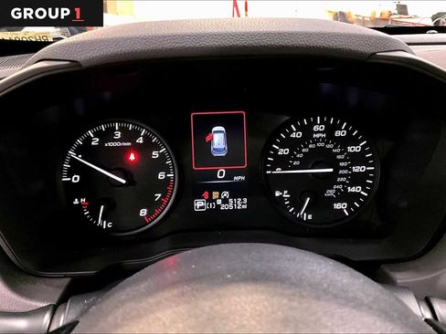 Certified 2024 Subaru Crosstrek 2.0i image 24