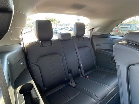 Used 2024 MAZDA CX-90 3.3 Turbo w/ Preferred Plus image 11