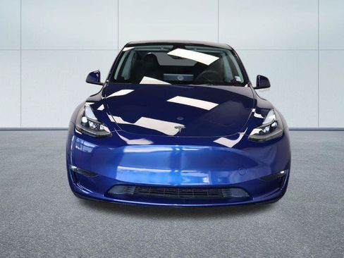 Used 2023 Tesla Model Y Long Range AWD/4WD image 11